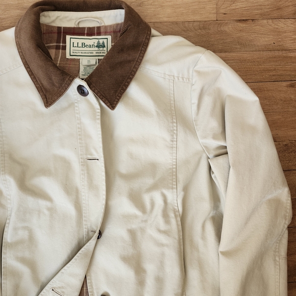 L.L. Bean Jackets & Blazers - L.L. Bean Cream Barn Jacket